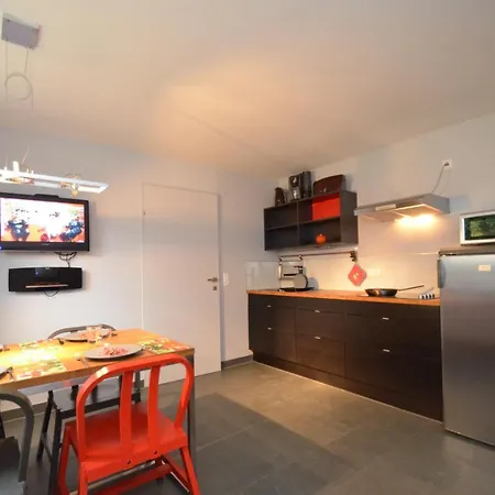 Apartmenthouse 5 Seasons - Incl Summer Card By In One Διαμέρισμα