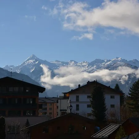Apartmenthouse 5 Seasons - Incl Summer Card By In One Zell am See