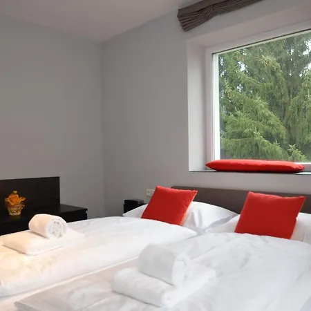 Apartmenthouse 5 Seasons - Incl Summer Card By In One