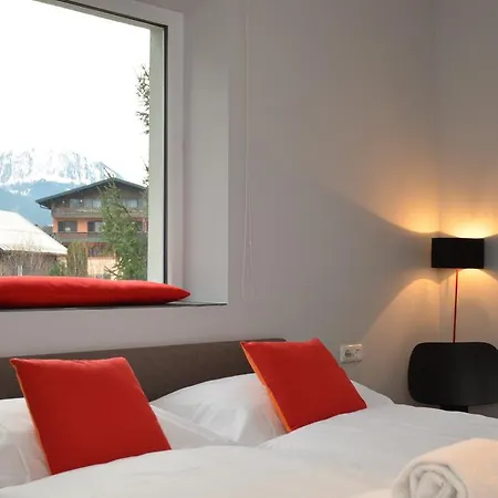 Apartmenthouse 5 Seasons - Incl Summer Card By In One * زيل أم سي