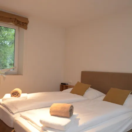 Apartmenthouse 5 Seasons - Incl Summer Card By In One شقة زيل أم سي