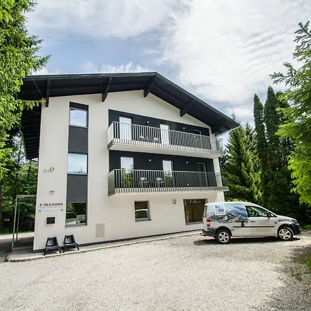 Apartmenthouse 5 Seasons - Incl Summer Card By In One Διαμέρισμα