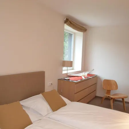 Apartmenthouse 5 Seasons - Incl Summer Card By In One *